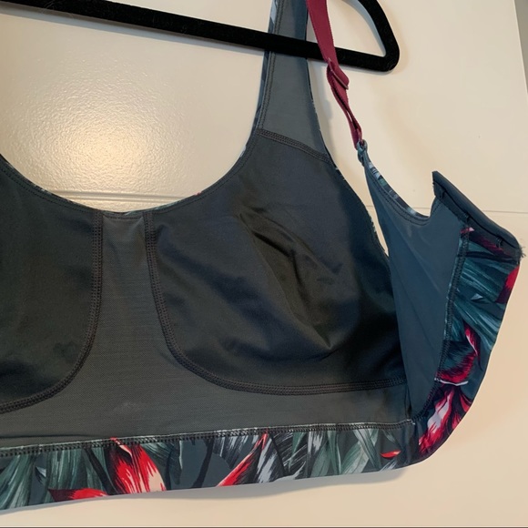 Lole | Floral Sports Bra - Picture 12 of 15